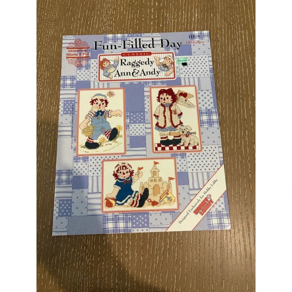 Vintage Raggedy Ann & Andy Fun-Filled Day Cross Stitch Pattern Book Gloria & Pat